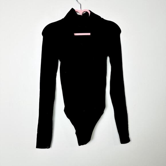 Free People NWOT Black Mock Neck Cut Out Long Sleeve Bodysuit Size XS/S - Picture 1 of 6